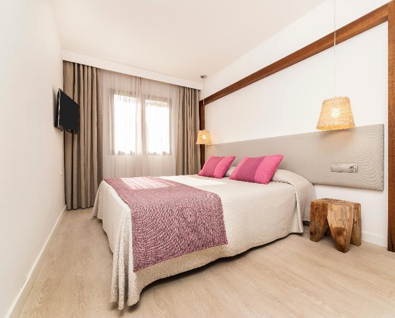 Insotel Club Tarida Playa San José エクステリア 写真